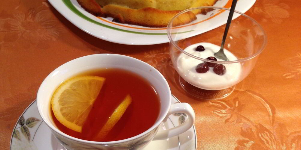 Рецепт пирога манник на кефире с добавлением масла