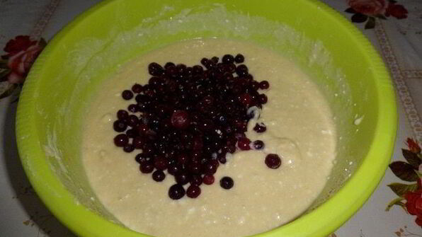 творожный манник с клюквой