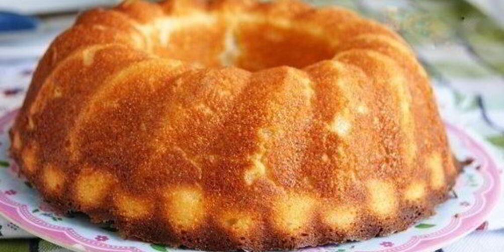 Рецепт творожного манника с ванилью и ягодами