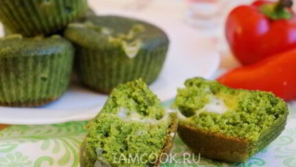 Зеленые мини-манники с сыром в мультиварке