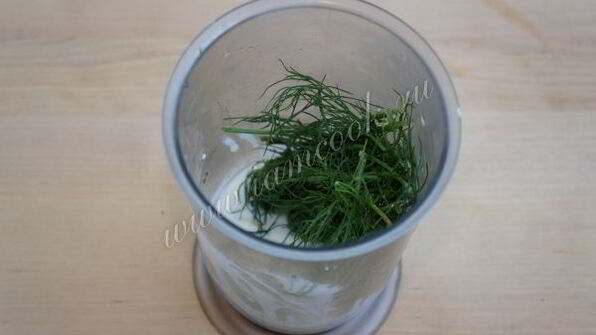 зеленые мини-манники с сыром в мультиварке