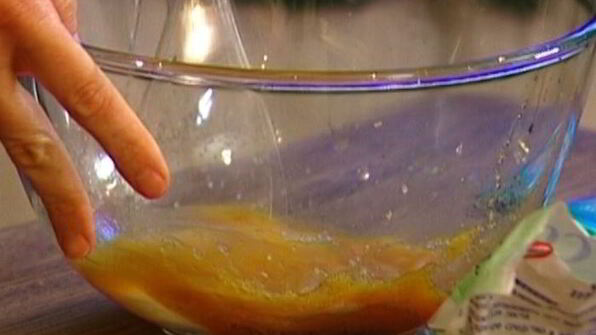 медовые оладьи с имбирем, гвоздикой и корицей