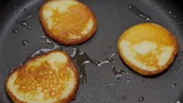 оладушки на молоке без дрожжей