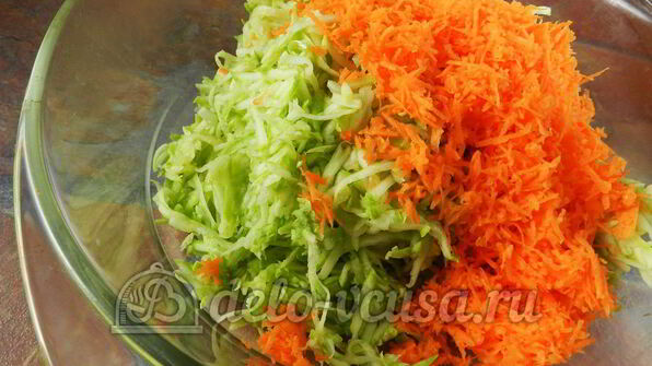 оладьи из кабачков с морковью