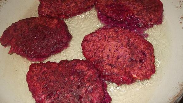 оладьи из вареной свеклы