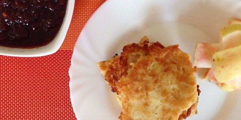 Рецепт оладий из яблок