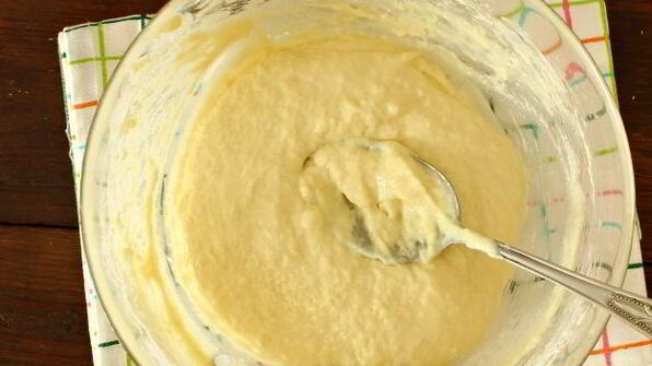 пышные оладьи на кефире с разрыхлителем