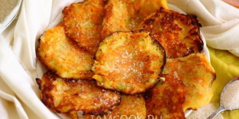 Рецепт сладких оладий из кабачков и моркови