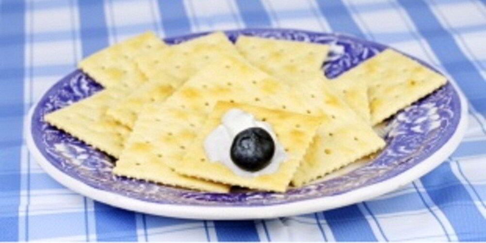 Рецепт хрустящих соленых крекеров