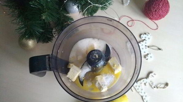 новогоднее печенье с арахисом