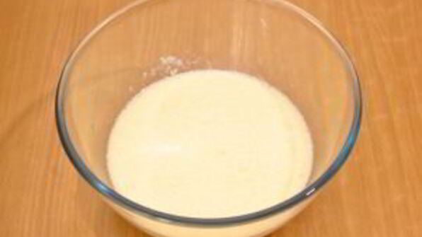 ванильное печенье с джемом и орехами