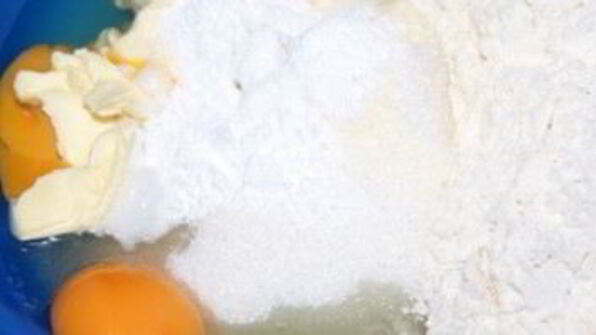 абрикосовый пирог с марципаном