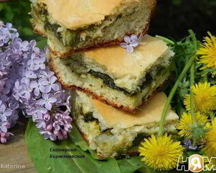 Дрожжевой пирог с щавелем