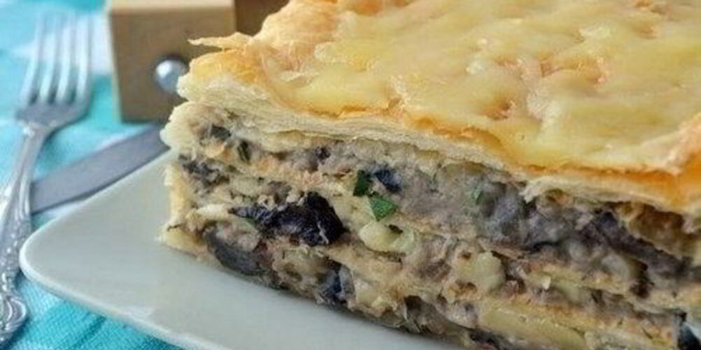 Рецепт горячего пирога наполеон с картофельно-грибным кремом