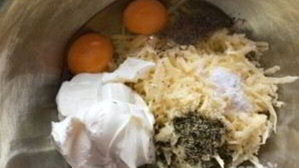 луково-яблочный пирог