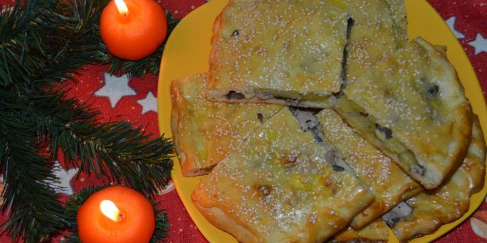 Рецепт пирога с картофелем, индейкой и грибами