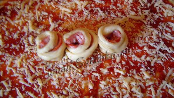 пирог с колбасой