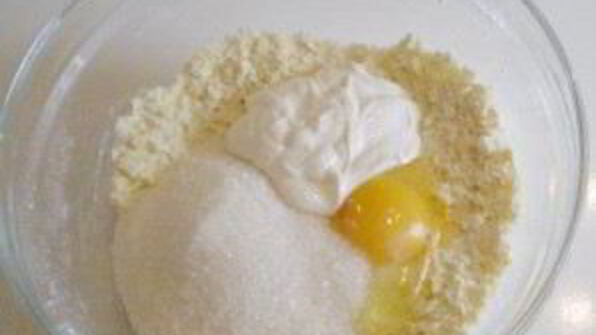 пирог с вареньем в мультиварке