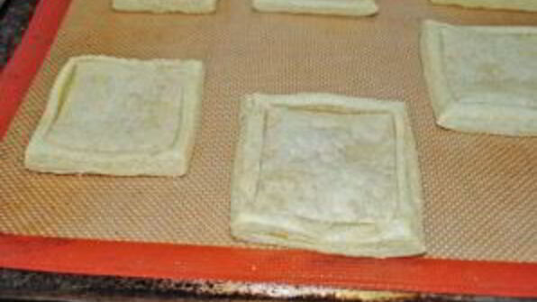 слоеный пирог со спаржей