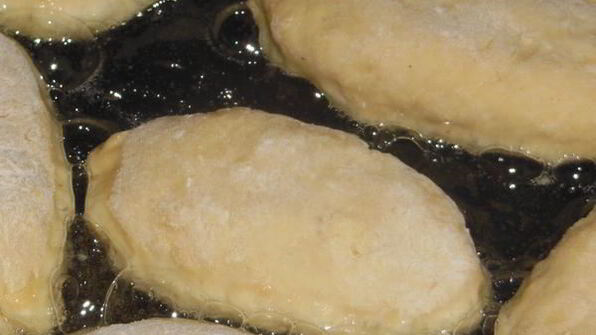 пирожки из сырного теста