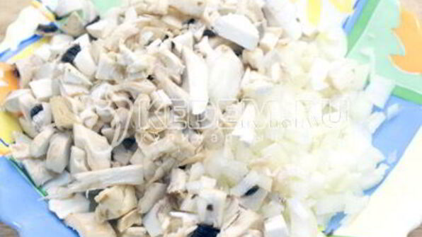 пирожки с курицей и грибами