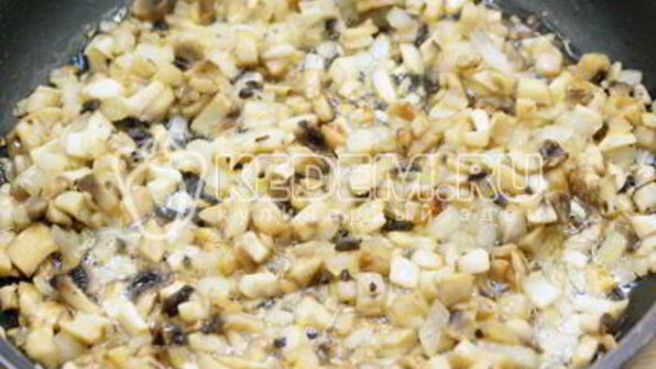 пирожки с курицей и грибами