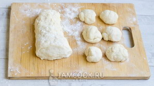 пирожки с рисом и яйцом