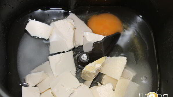 пирожки с рыбой и рисом в хлебопечке