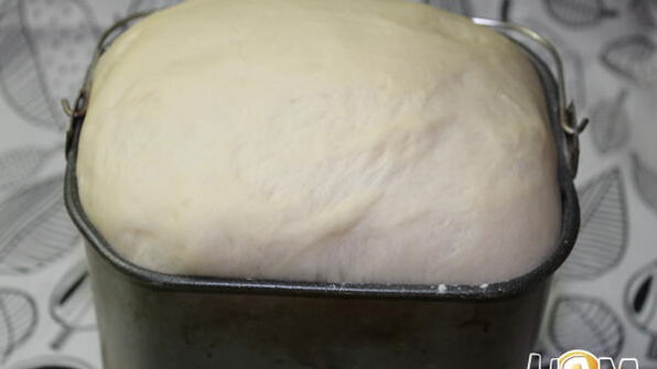 пирожки с рыбой и рисом в хлебопечке