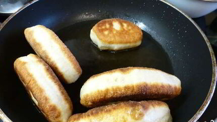 Пирожки за 5 минут на сковороде