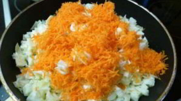 пирожки за 5 минут на сковороде