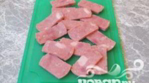 слоеные пирожки с ветчиной и сыром