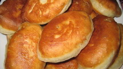 Жареные пирожки на дрожжах