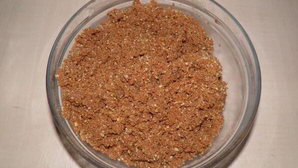 домашнее пирожное картошка из сухарей со сгущенкой