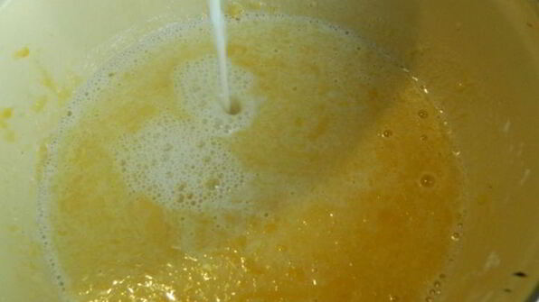 лимонные пирожные с меренгой