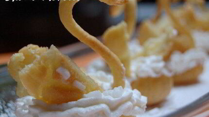 Пирожное Гуси-Лебеди