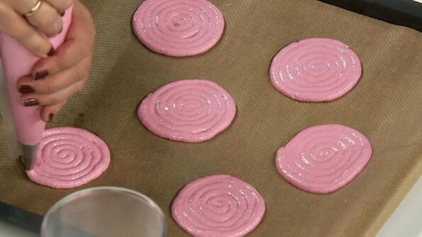 пирожное исфахан