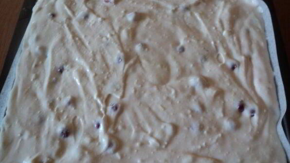 пирожное смородинка