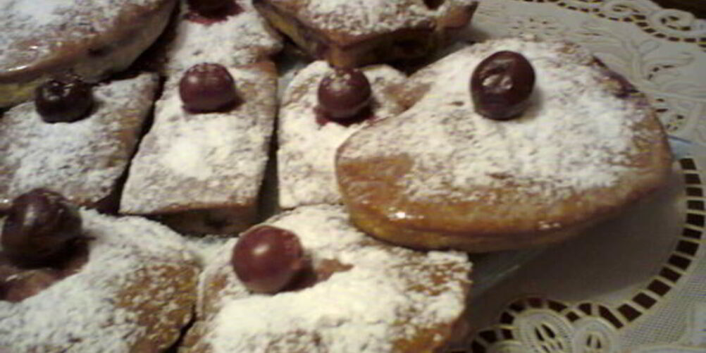 Рецепт пирожных с вишнями