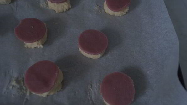 пирожные шу с вишневым сюрпризом