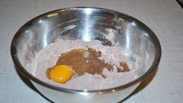 шоколадно-мятные пирожные с арахисовой пастой