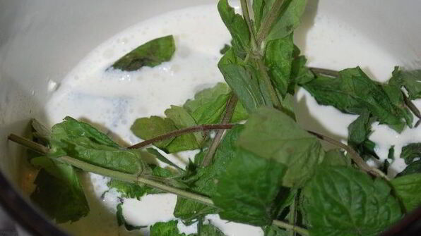 шоколадно-мятные пирожные с арахисовой пастой