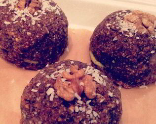 Сырое морковное пирожное