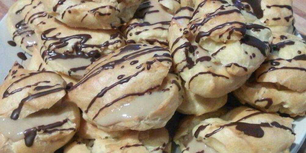 Рецепт заварного пирожного с легким пудинговым кремом капучино