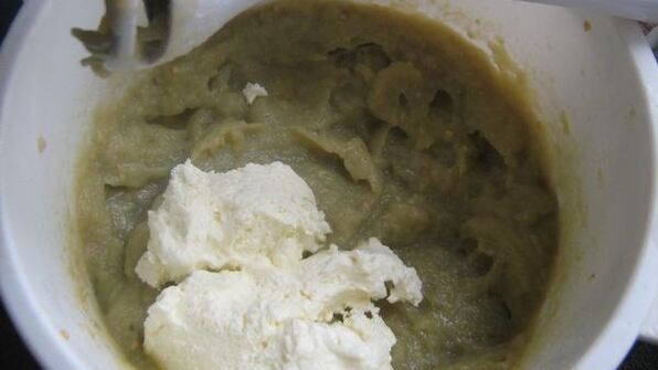 заварные пирожные с кремом из баклажан