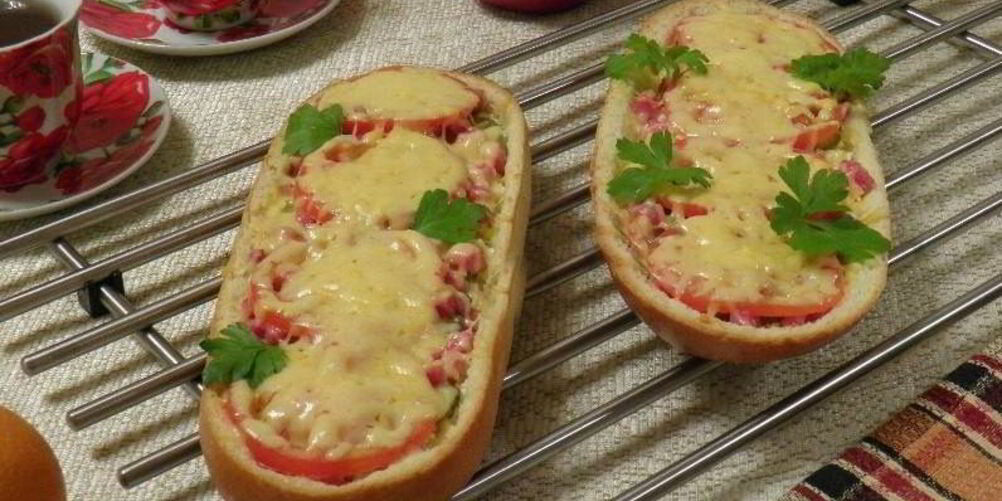 Рецепт домашней пиццы на батоне