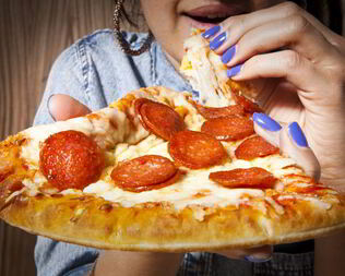 Пицца без кефира в духовке