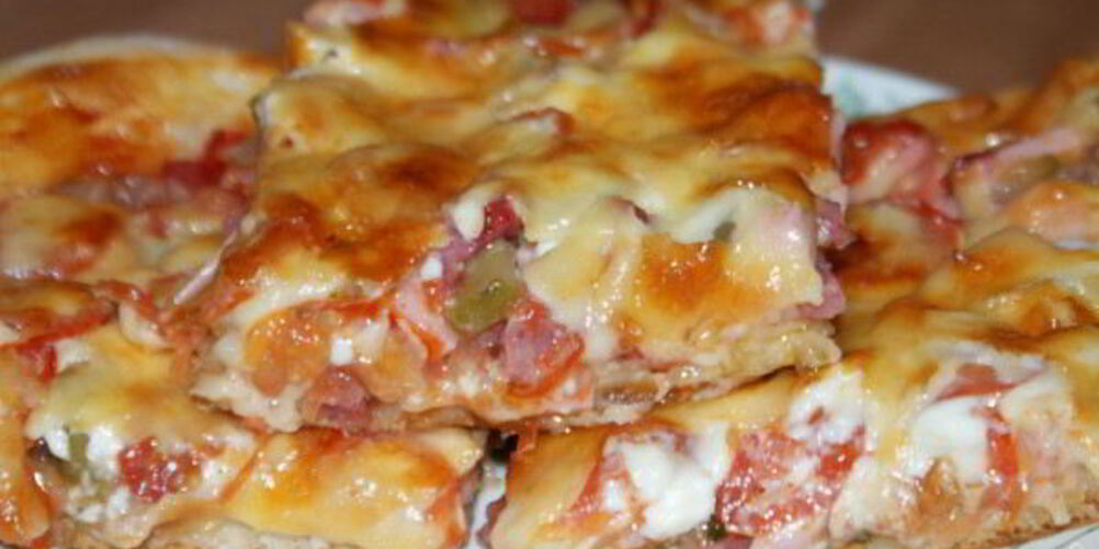 Рецепт пиццы двухслойной с дрожжевым тестом и лавашом