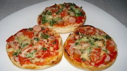 Пицца на булочках