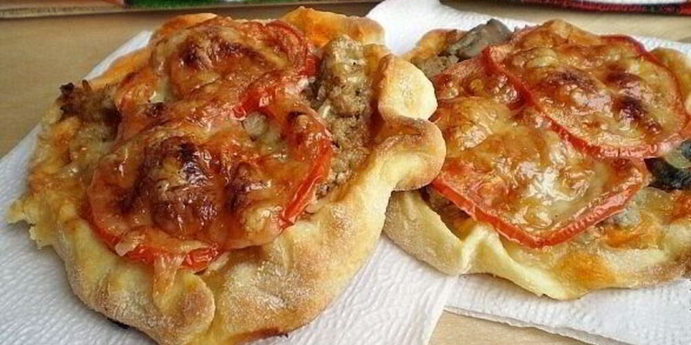 Рецепт пиццы с фаршем и грибами